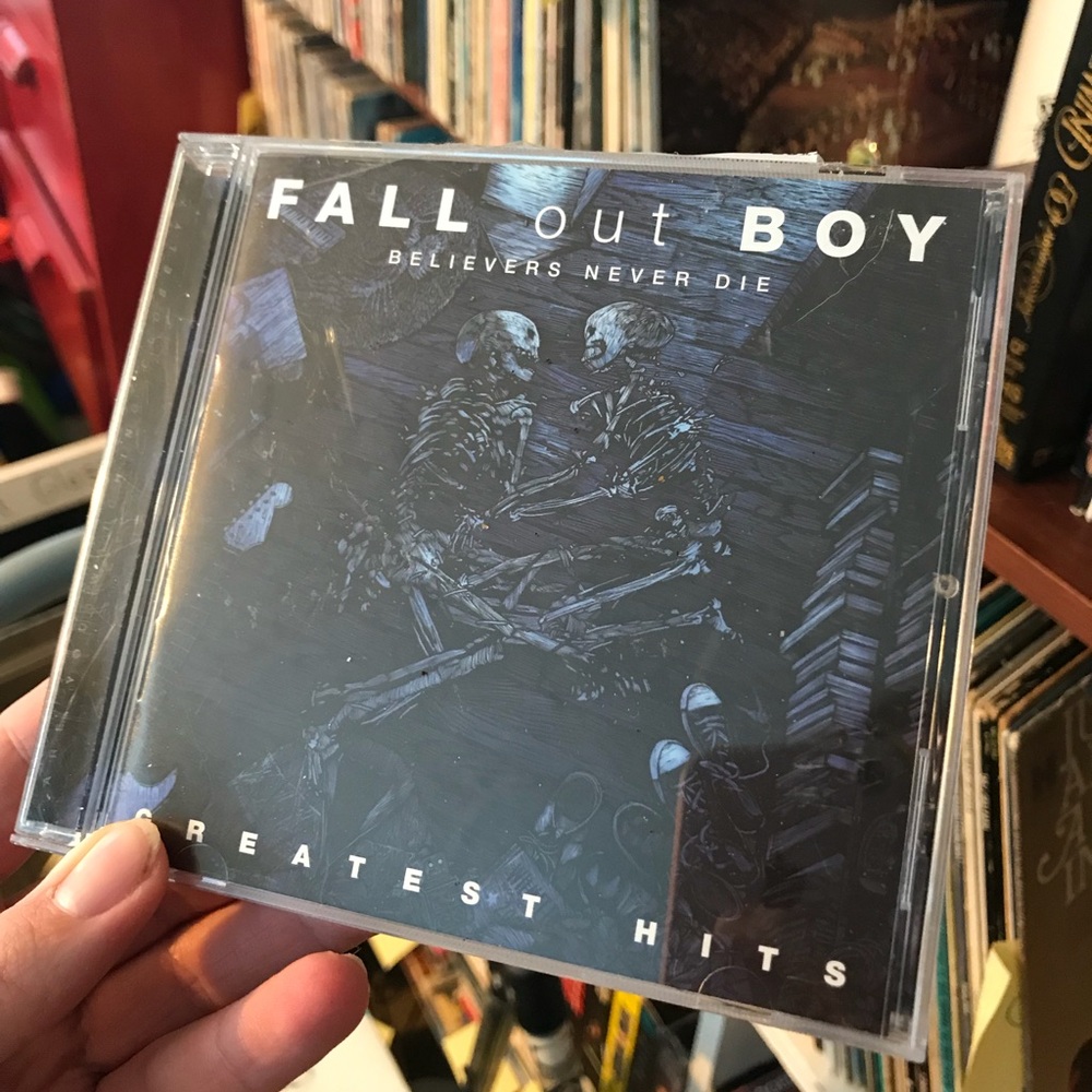 2009 Fall O U T Boy “ Believers N E V E R Die” CD